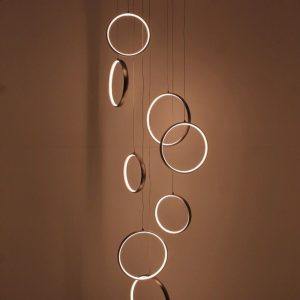 لوستر مدرن دایره راه پله ای